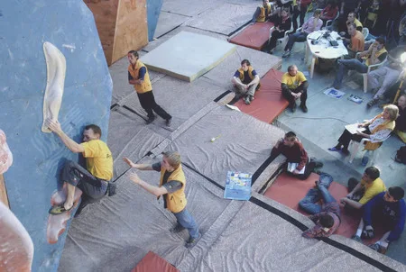 Competitions of the rock-climbing. The Moscow Cup 2004. Кадр 5