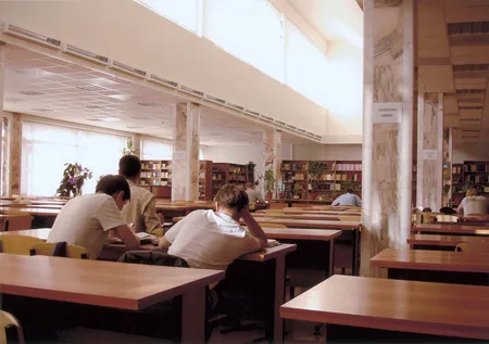 Students — persons hard of hearing in Moscow State Technical University n.a. Bauman. Кадр 2