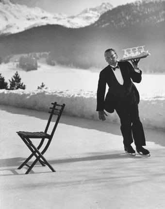 The Father of Photojournalism. Кадр 4