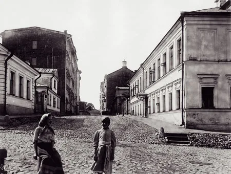 100 Photographs of Moscow by Emil Gauthier-Dufoyer. An Exhibition That Took Place. Кадр 1