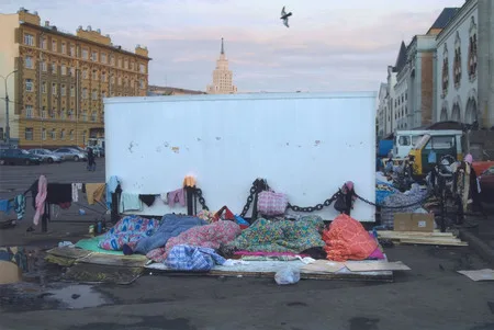 Moscow gypsies. Кадр 5