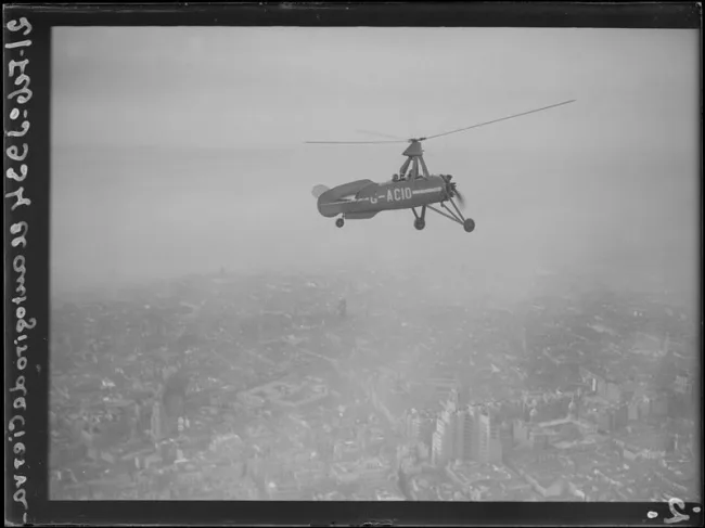 Photorgaphs 1908—1940. Кадр 4
