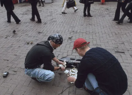 Music of Arbat. Кадр 10