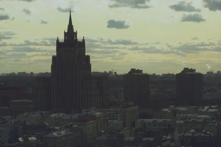 The one I love. Кадр 4