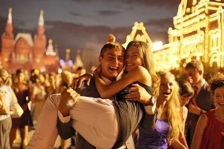 School-leavers 2010. Кадр 2
