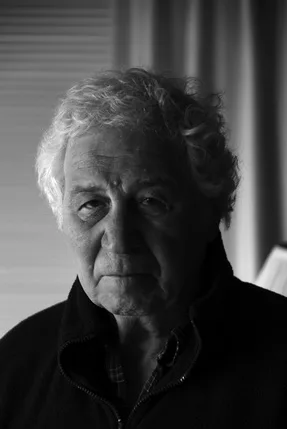 Two Walks with Kabakov. Кадр 12