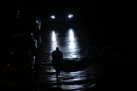 Ночь. Кадр 2