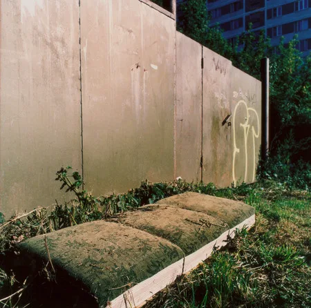 Once at outskirts. Кадр 2
