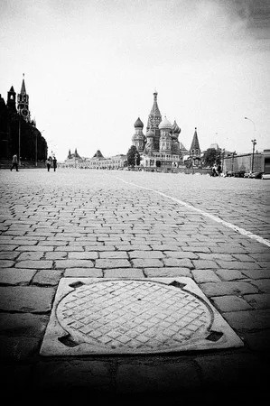 Площадь Люка. Кадр 10