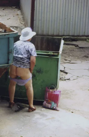 No comment. Кадр 1