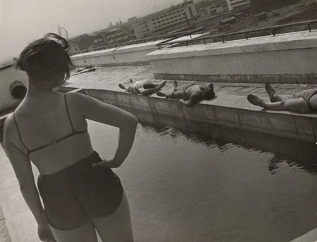 Photo conflicts, photo travels and photo temptations of Alexander Rodchenko. Кадр 3