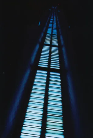 Ways of light. Кадр 10