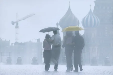 Москва. Дождь. Кадр 7
