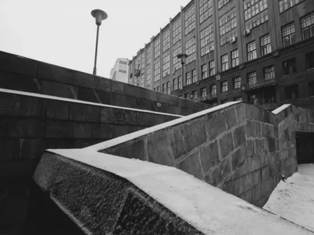 Autumn. A stairs. Winter.. Кадр 5