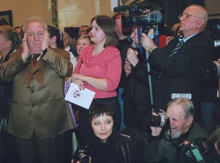 Tseretely in Manej. Кадр 6