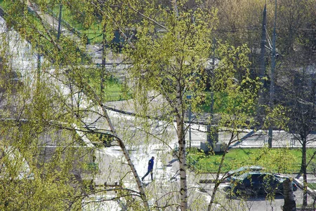 Out of the window at Uralskaya street. Кадр 4