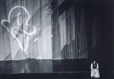 Working days of the Moscow Clown Theatre. Кадр 1