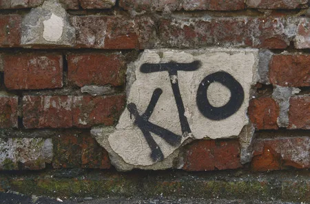 Wonder-walls. The city writes. Кадр 7