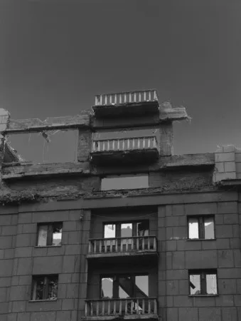 ... we will destroy up the to basis, and after it.... Кадр 3