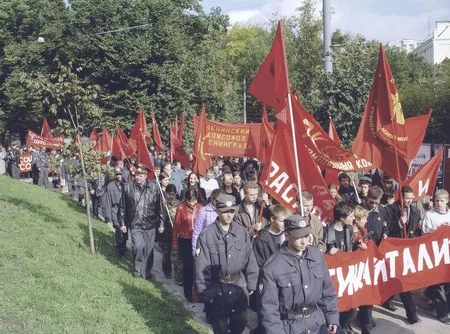 Красная линия 2003-2004. Кадр 6