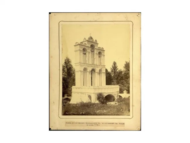 Photographer of Russian antiquity. Кадр 2