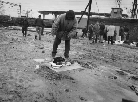 The Mark platform. The history of the flea market. Кадр 9