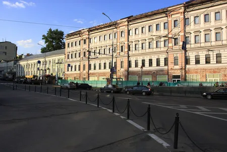 Low-level Moscow. Кадр 9