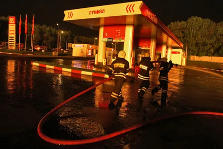 Torch. Кадр 5