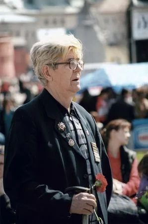 In memory, in persons, in hearts Day of the Victory — 2003. Кадр 2