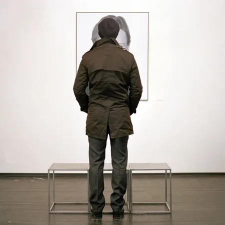 I’m in a museum. Кадр 3