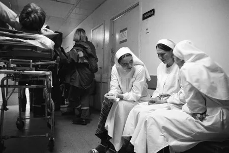 Guardian-Angels. Scientific and Research Institute of the First aid named by Sklifosovskiy,intensive care un. Кадр 10