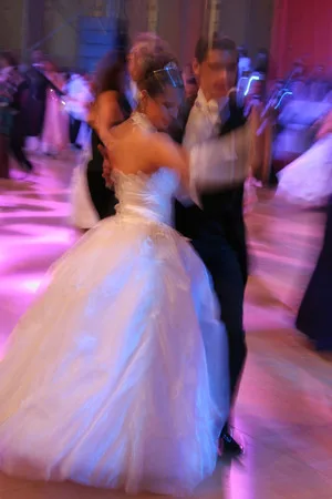 Viennese ball. Кадр 14