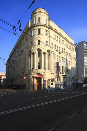 Low-level Moscow. Кадр 1