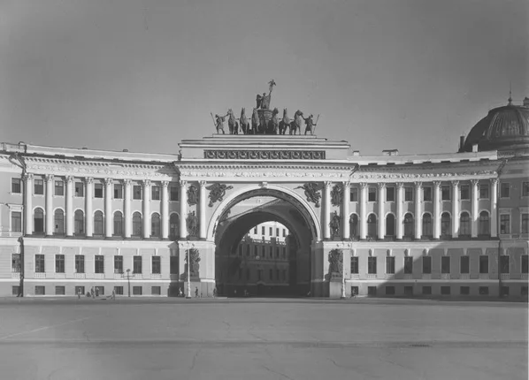 Leningrad. Кадр 1