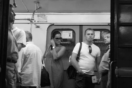 Underground. Кадр 11