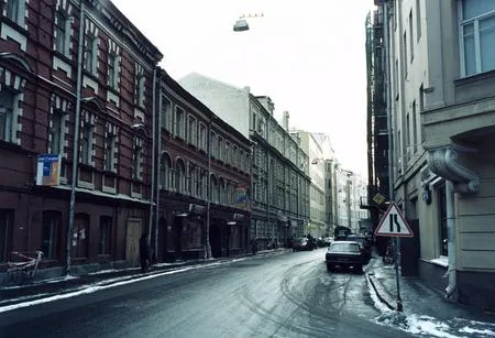 Наш любимый Старый город. Кадр 9