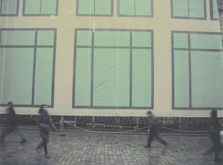 March. Кадр 7