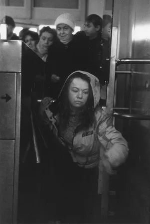 Exit to the city. Кадр 1