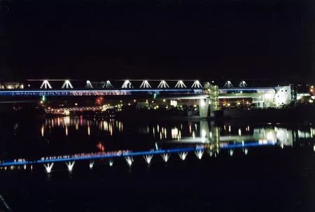 Зазеркалье. Кадр 7