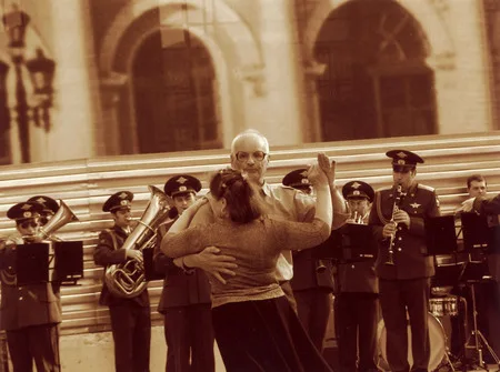 A dance. Кадр 2