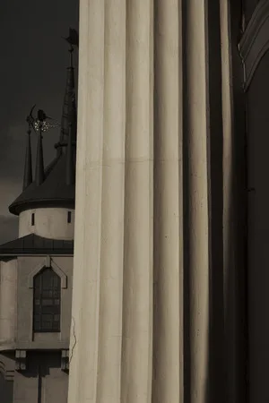 Silence. Silence floats above Moscow. Кадр 12