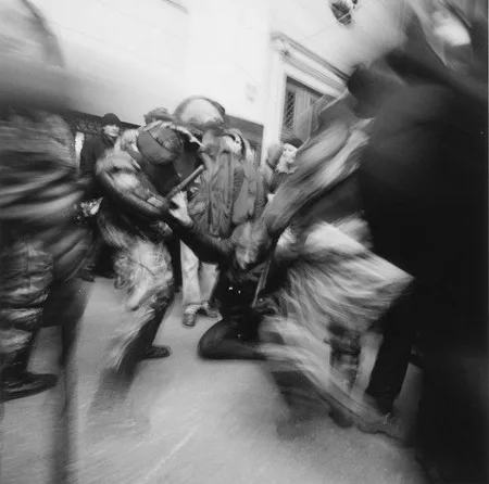 Dissenting. Кадр 8