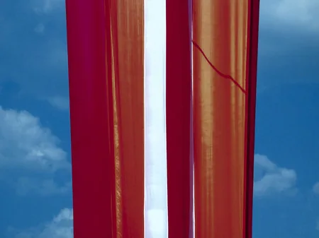 A dominant of color. Кадр 9