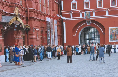 Museum for people. Кадр 5