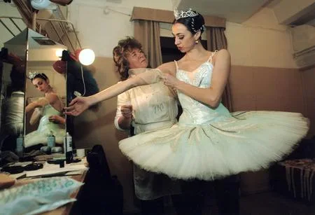 “Raimonda” - or one evening from a life of prima Nina Ananiashvili. Кадр 9