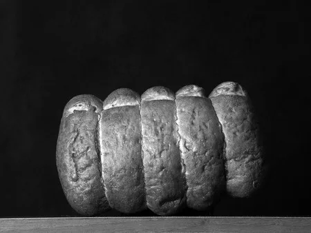 Moscow bread. Кадр 9