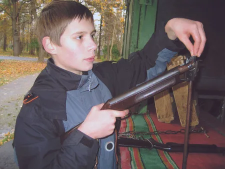 Children and tutors. Кадр 8