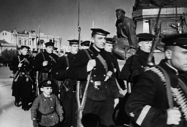 Крымская весна. Год 1944. Кадр 11