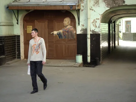 The way to the inside. Кадр 4