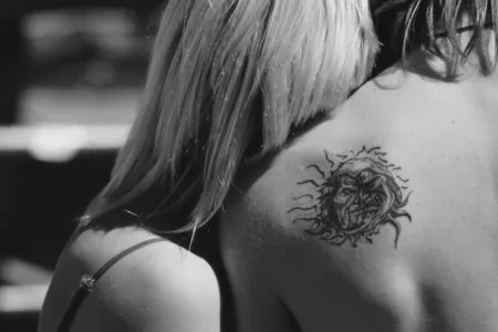 Faith. Hope. Love. Кадр 5
